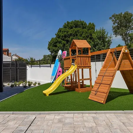 Adelinda Holiday home Maslenica
